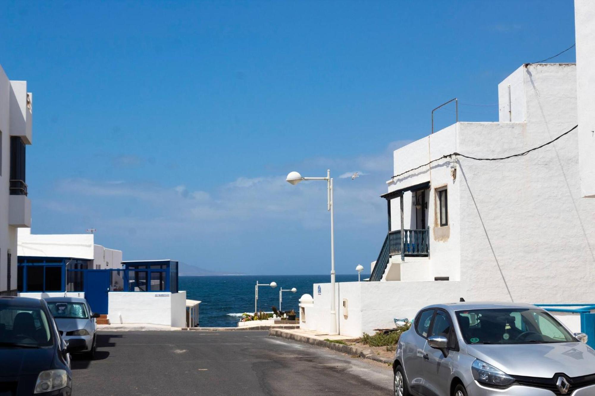 Casa Bianca Caleta De Famara Hotel Eksteriør billede