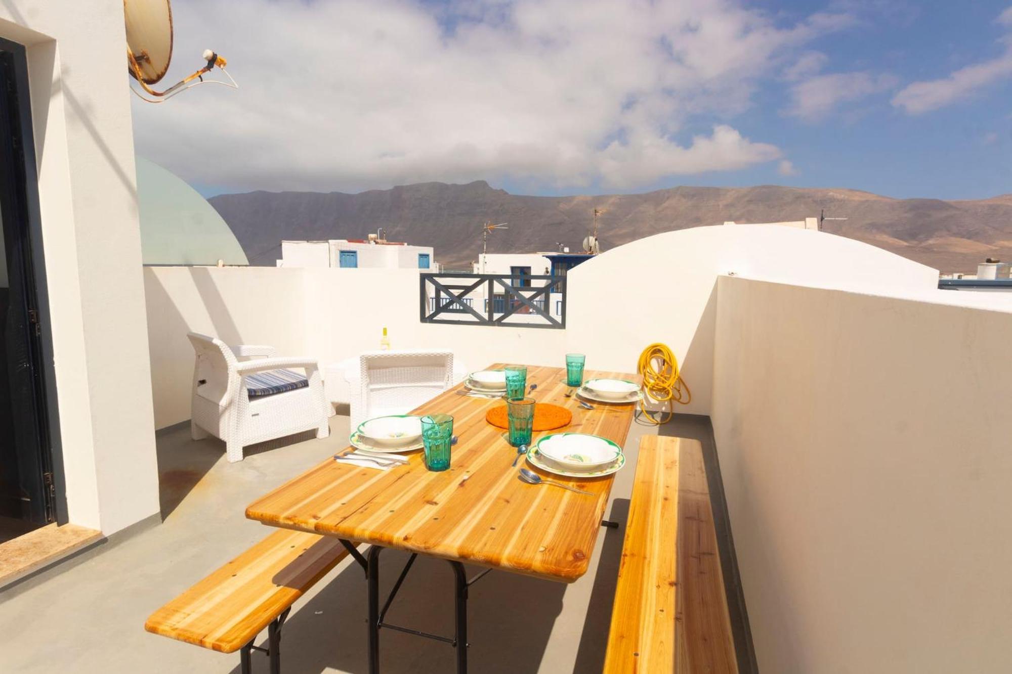 Casa Bianca Caleta De Famara Hotel Eksteriør billede