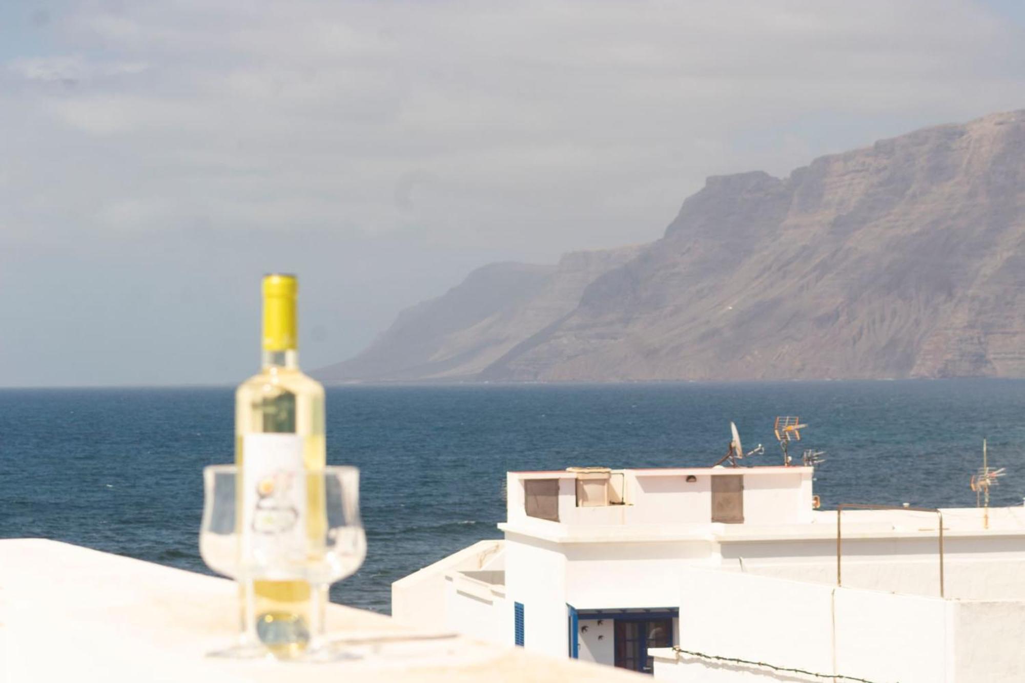 Casa Bianca Caleta De Famara Hotel Eksteriør billede